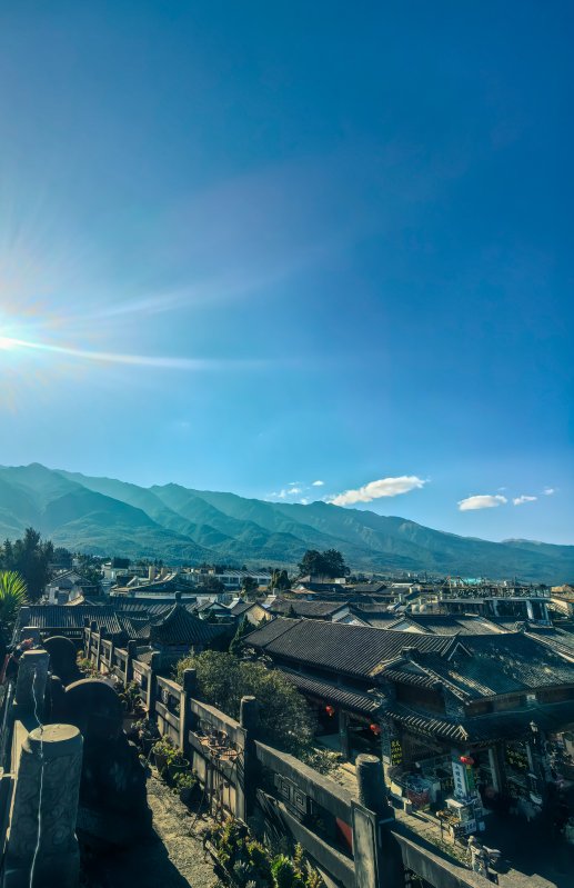 苍山脚下